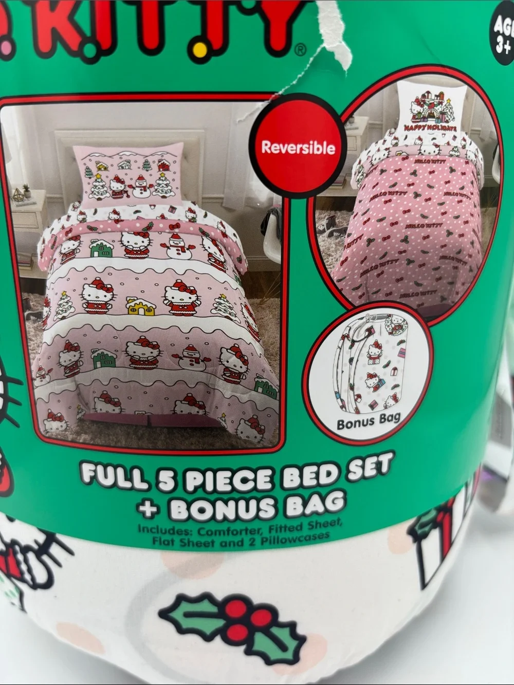 NWT Hello Kitty Full Size Reversible Merry Winter ComforterBed Set 5pc + Bag